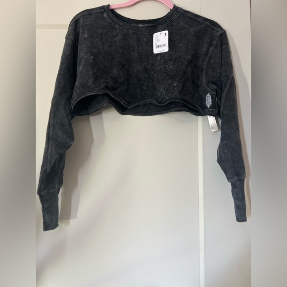 Free People Black Crop Top NWT - Picture 3 of 5